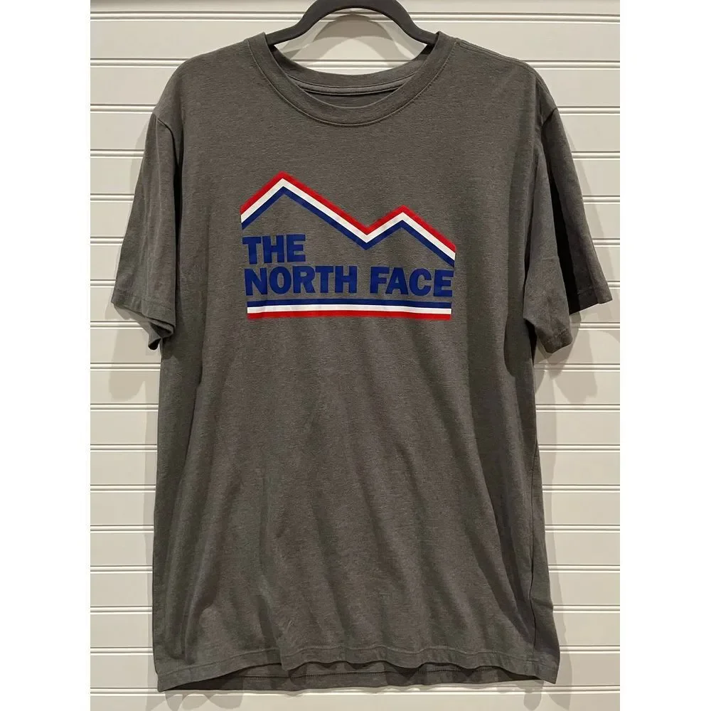 The North Face Mountain Logo Graphic T-Shirt Red White Blue Retro Design Men's L